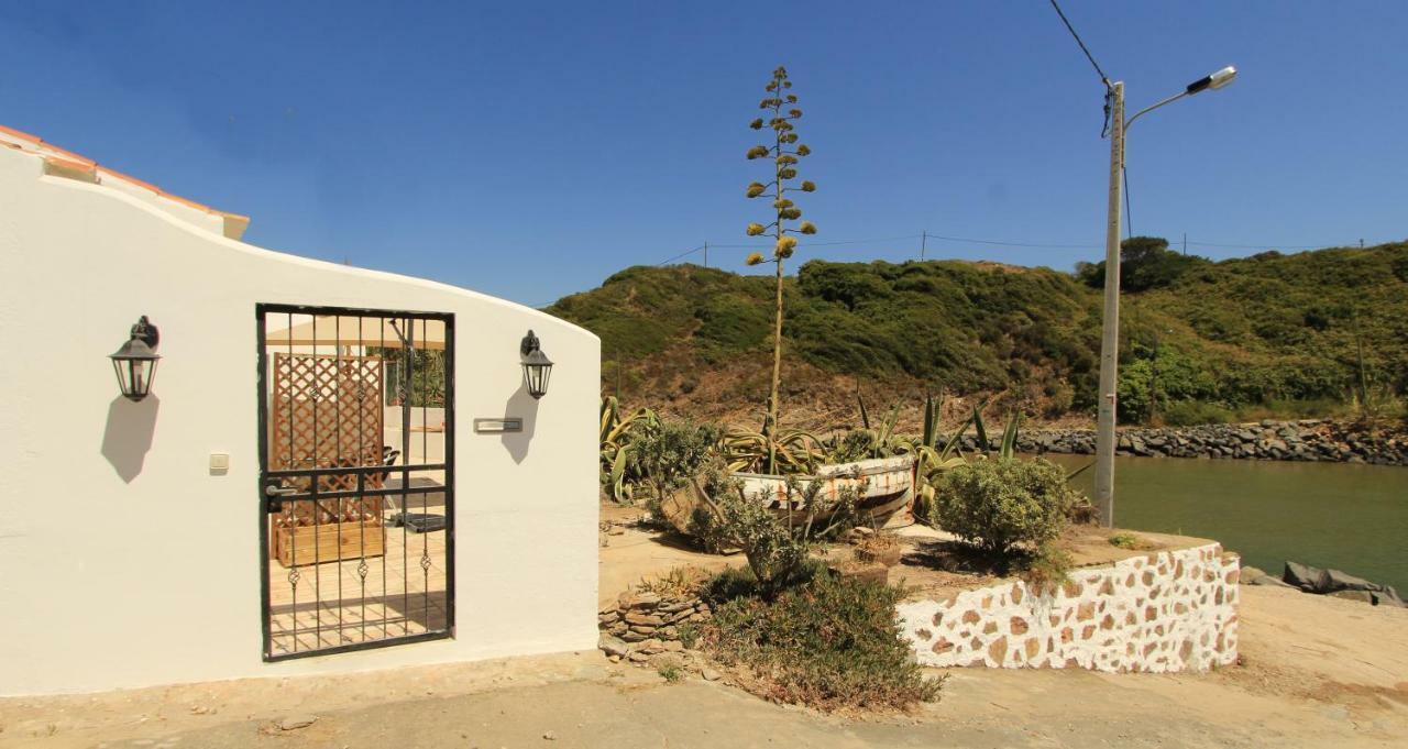 Villa Chale Da Baia Porto Covo Exterior foto